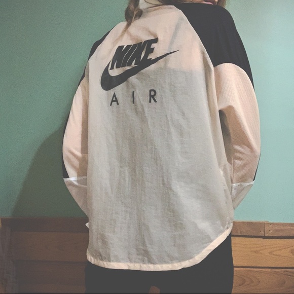 Nike air windbreaker - Picture 7 of 7